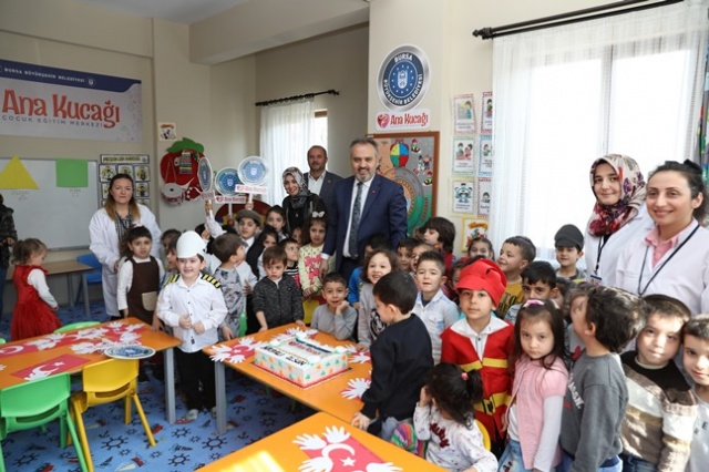 Gelecek ‘Ana Kucağı’nda şekilleniyor