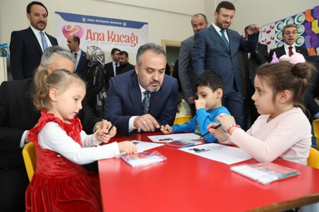 Gelecek ‘Ana Kucağı’nda şekilleniyor