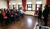 Kadınlar şiddet türlerini Osmangazi’de öğrendi