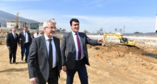 Erdem: “Başkan Dündar’ı Cesaretinden Dolayı Kutluyorum”