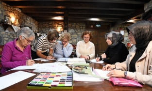 Osmangazi’de minyatür sanatı kadın eliyle hayat buluyor