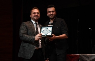 Necdet Kaya İnegöllülerin kulaklarının pasını sildi