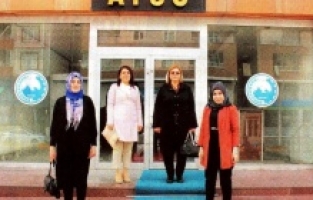 Ağrılı kadınlar dezenfektan üretecek