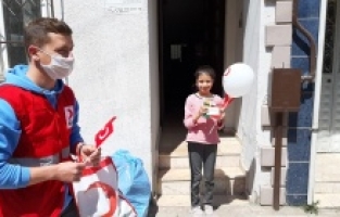 Kızılay Bursa, bayram sevincini paylaştı