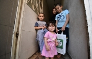 Dündar’dan Çocuklara bayram hediyesi