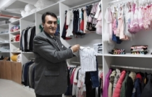 İhtiyaç sahiplerine birinci el kıyafet yardımı