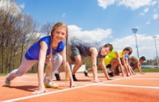 Çocukları spor ve sanatla destekleyin