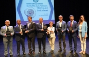 ‘Yaşayan Tarih Hisar İçi Projesi’ne özel ödül