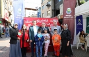 Anneler Günü İnegöl Belediyesi İle Renklendi