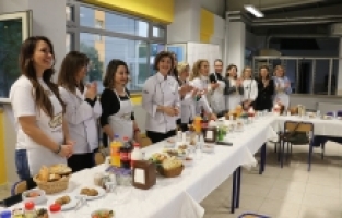 BUİKAD iftarda gençlerle buluştu