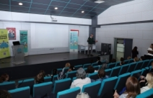 Kadın girişimcilere kooperatifçilik eğitimi