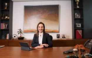 Yapı Kredi kadın çalışan oranında liderliğini sürdürüyor