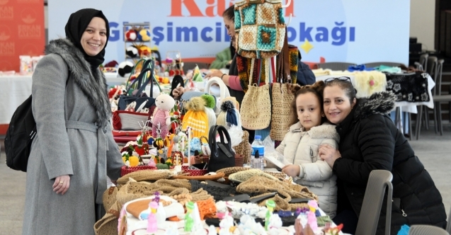 Girişimci kadınların el emeği Osmangazi Meydanı’nda buluştu